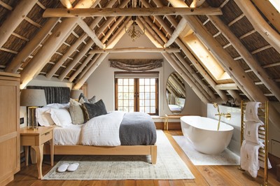 Lot 7 - Hazendal, A Luxury Winelands Escape for 10 Guests
