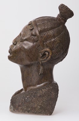 Lot 232 - Nicholas Mukomberanwa (Zimbabwe 1940-2002)